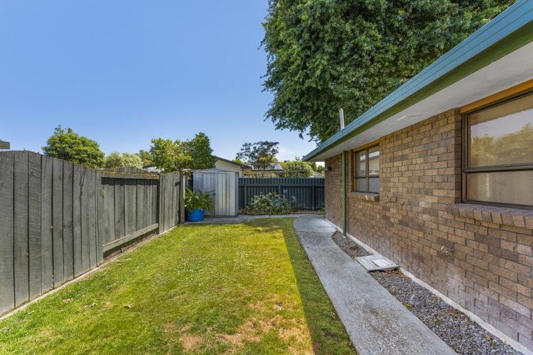 Photo of property in 3 Dresdan Court, Hokowhitu, Palmerston North, 4410