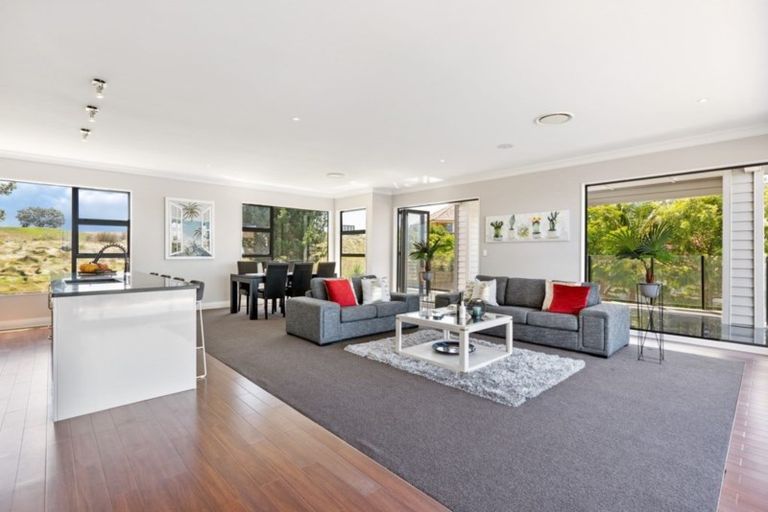 Photo of property in 76 Island View Drive, Gulf Harbour, Whangaparaoa, 0930