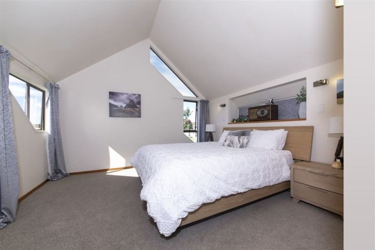 Photo of property in 57 Marellen Drive, Red Beach, 0932