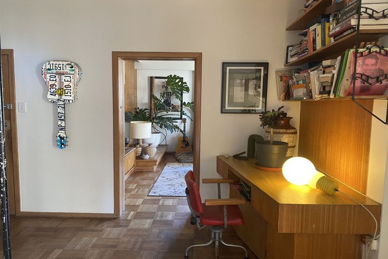 Photo of property in 9 Strathmore Avenue, Strathmore Park, Wellington, 6022