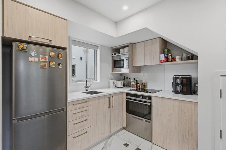 Photo of property in 17/257 Armagh Street, Christchurch Central, Christchurch, 8011