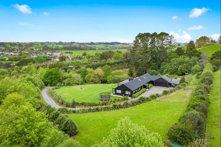 Photo of property in 7 Tamahunga Drive, Matakana, Warkworth, 0985