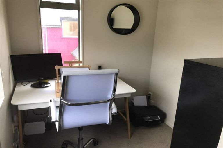 Photo of property in 24 Brockworth Place, Riccarton, Christchurch, 8011