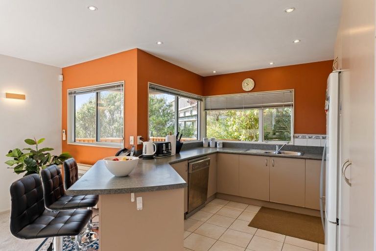 Photo of property in 68 Downing Street, Crofton Downs, Wellington, 6035