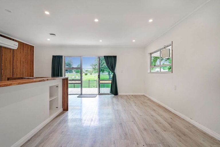 Photo of property in 19 Melville Street, Waipawa, 4210