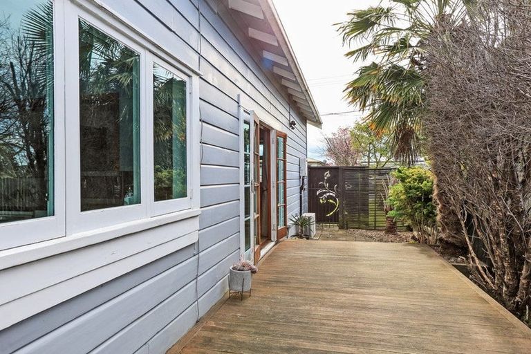 Photo of property in 905 Nelson Street North, Mahora, Hastings, 4120