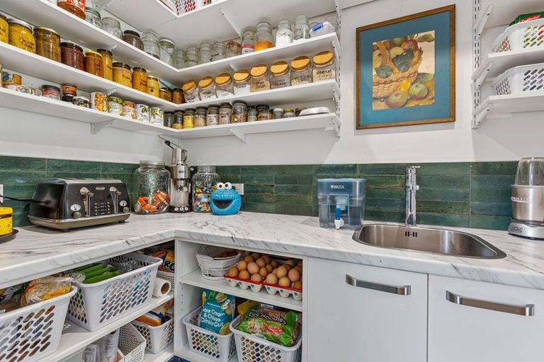 Photo of property in 14 Mahoetahi Road, Sentry Hill, Waitara, 4382