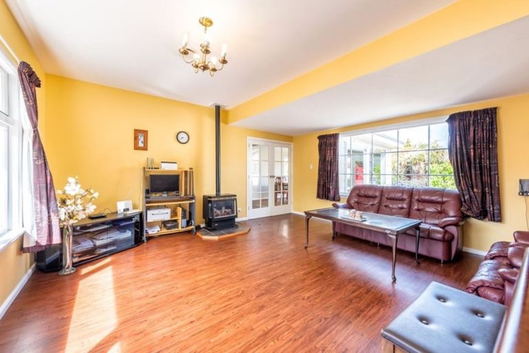 Photo of property in 9 Kyeburn Place, Avonhead, Christchurch, 8042