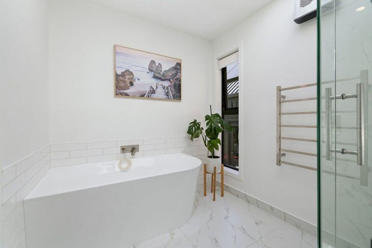Photo of property in 17 Sarita Place, Cromwell, 9310