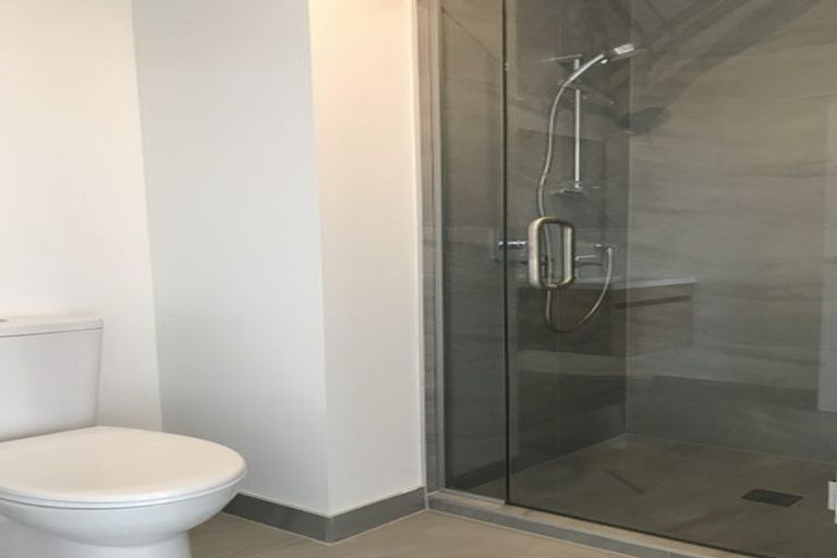 Photo of property in 1/18 Oriental Terrace, Oriental Bay, Wellington, 6011
