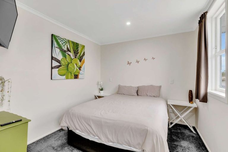 Photo of property in 169 Seabury Avenue, Foxton Beach, Foxton, 4815