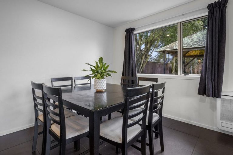 Photo of property in 34a Roche Avenue, Upper Riccarton, Christchurch, 8041