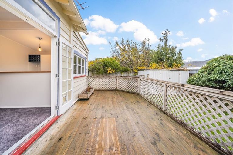 Photo of property in 2 Phar Lap Grove, Trentham, Upper Hutt, 5018