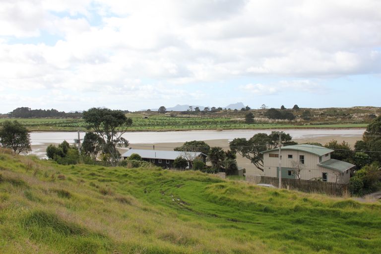 Photo of property in 286 Cove Road, Waipu, 0582