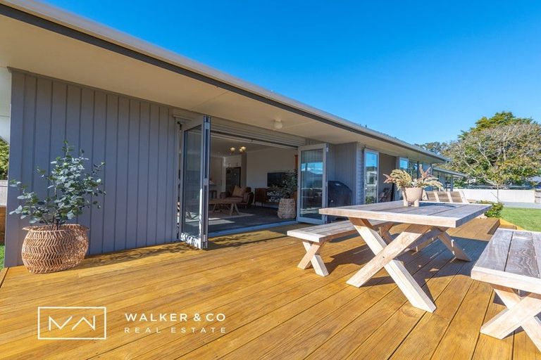 Photo of property in 1a Ebdentown Street, Ebdentown, Upper Hutt, 5018