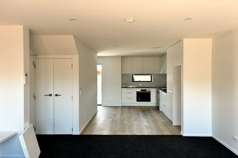 Photo of property in 2/218 Lyttelton Street, Spreydon, Christchurch, 8024