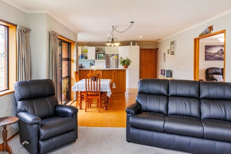 Photo of property in 36 Jefferson Crescent, Milson, Palmerston North, 4414