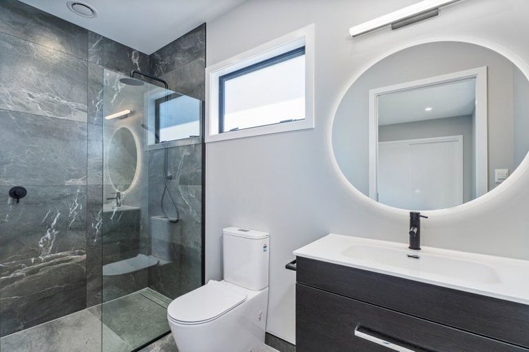 Photo of property in 17 Kahu Crescent, Whitianga, 3510