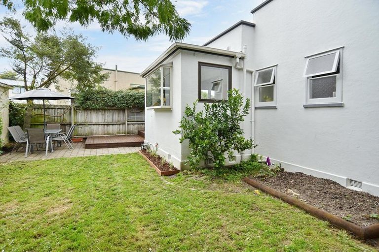 Photo of property in 2 Swynford Lane, Spreydon, Christchurch, 8024