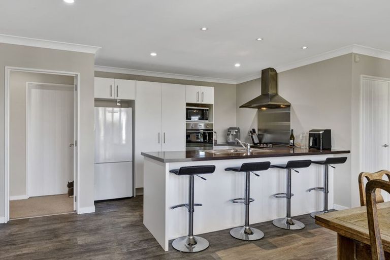 Photo of property in 46 Acacia Avenue, Rangiora, 7400