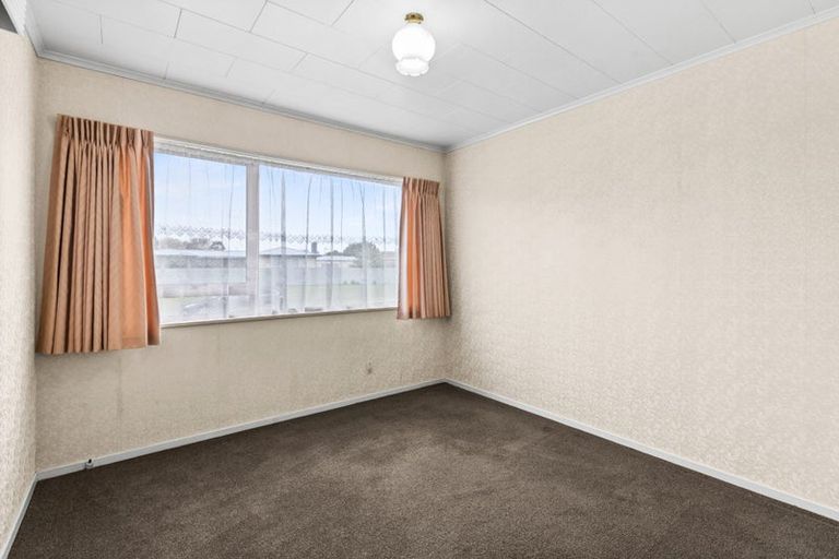 Photo of property in 2 Banff Place, Tamatea, Napier, 4112