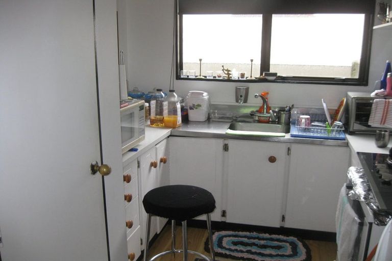 Photo of property in 17 Marne Grove, Waitangirua, Porirua, 5024