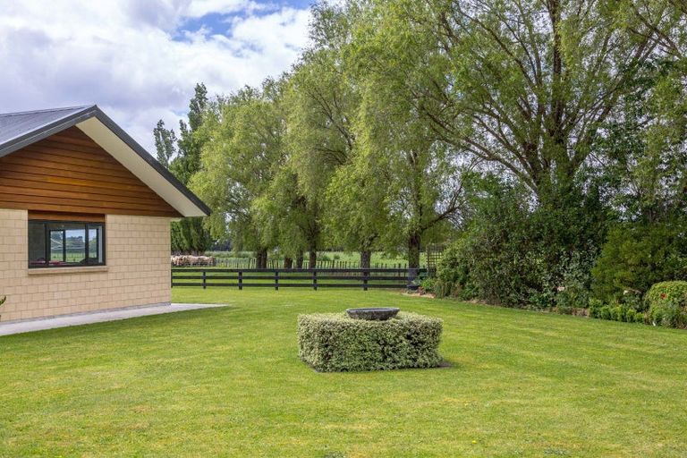 Photo of property in 2/53 Jellicoe Street, Greytown, 5712