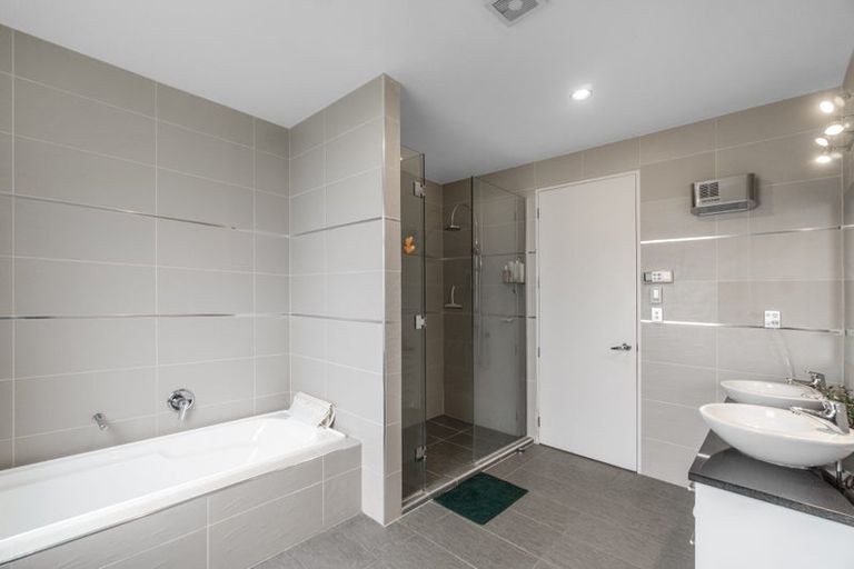 Photo of property in 219 East Coast Road, Campbells Bay, Auckland, 0620