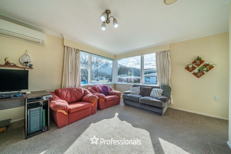 Photo of property in 19a Percy Cameron Street, Avalon, Lower Hutt, 5011