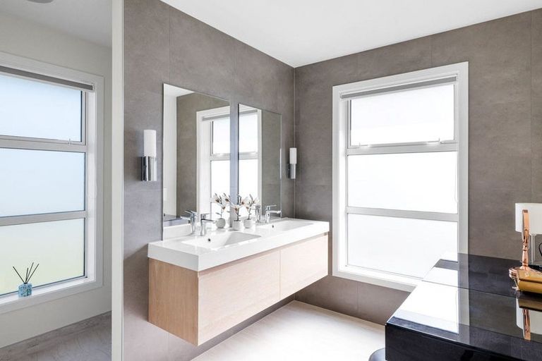 Photo of property in 9 Pukeko Grove, Cambridge, 3434