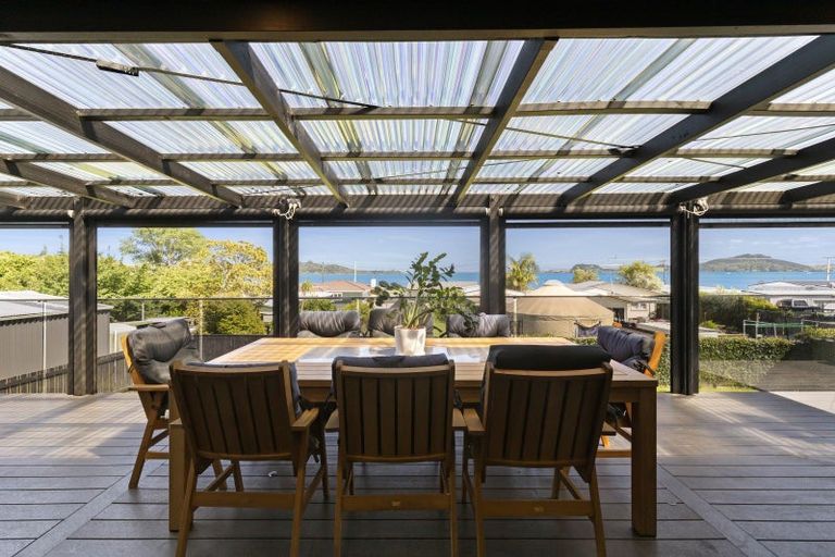 Photo of property in 10 Cottonwood Place, Kawakawa Bay, Papakura, 2585