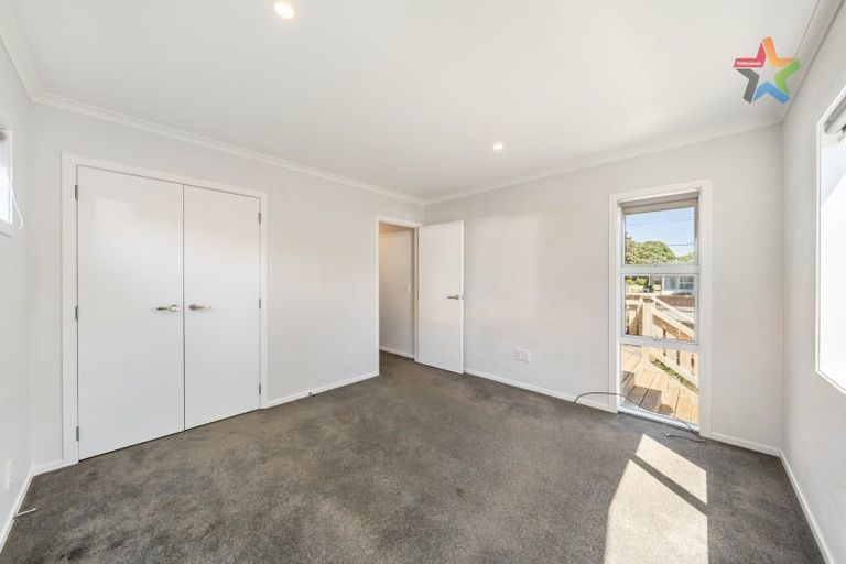 Photo of property in 19a Croft Grove, Moera, Lower Hutt, 5010