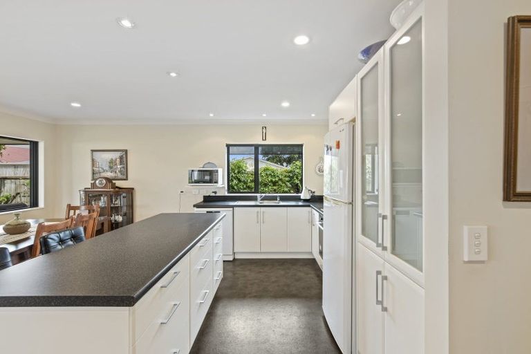 Photo of property in 34a Trafalgar Street, Levin, 5510