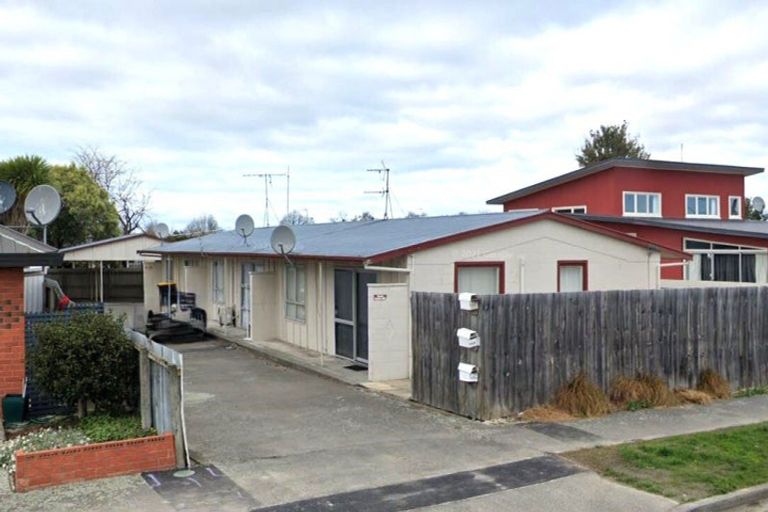 Photo of property in 2/124 William Street, Ashburton, 7700