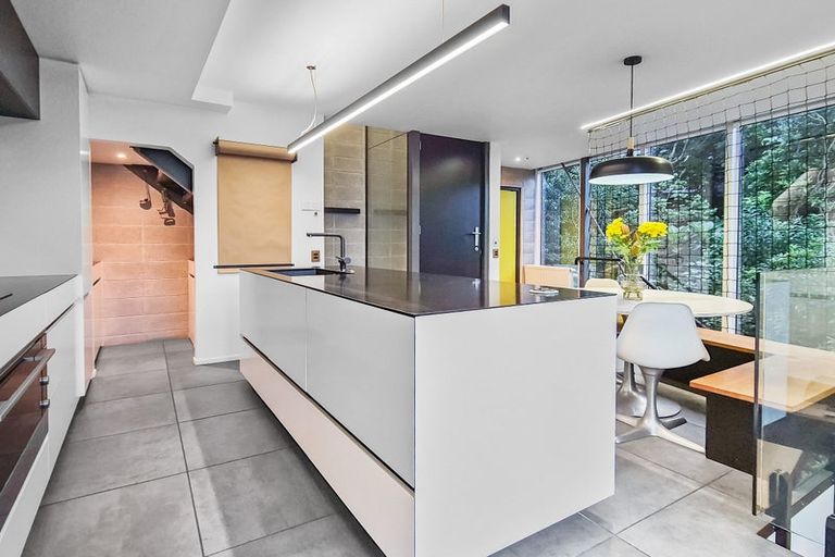 Photo of property in 64a Orangi Kaupapa Road, Northland, Wellington, 6012