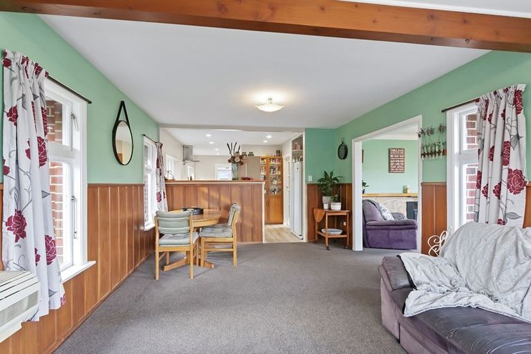 Photo of property in 27 Barclay Place, Burwood, Christchurch, 8061