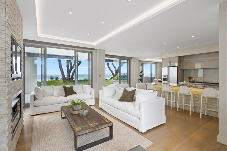 Photo of property in 359 Hibiscus Coast Highway, Orewa, 0931