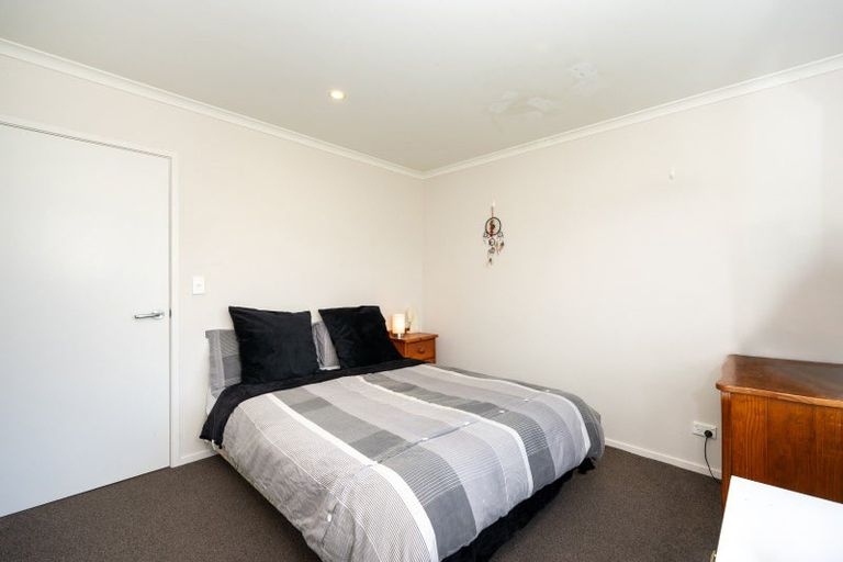 Photo of property in 25 Aparima Place, Awatoto, Napier, 4110