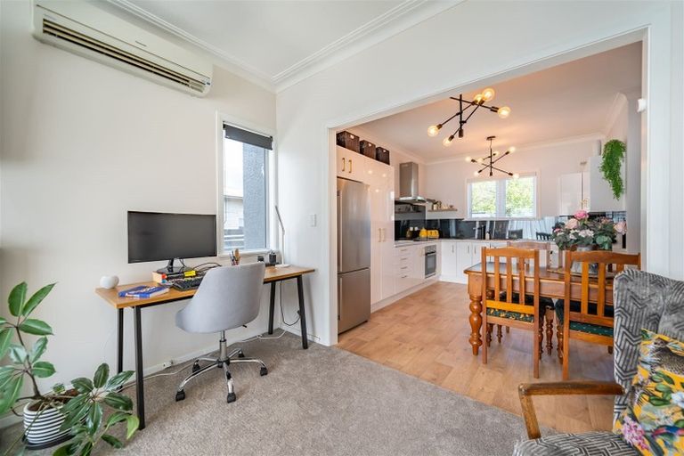 Photo of property in 16 Liverpool Street, Trentham, Upper Hutt, 5018