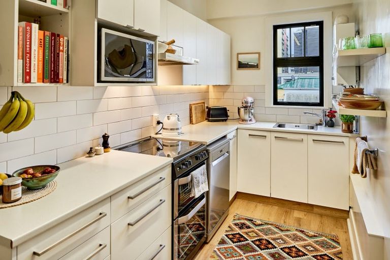 Photo of property in 24u4 Elizabeth Street, Mount Victoria, Wellington, 6011