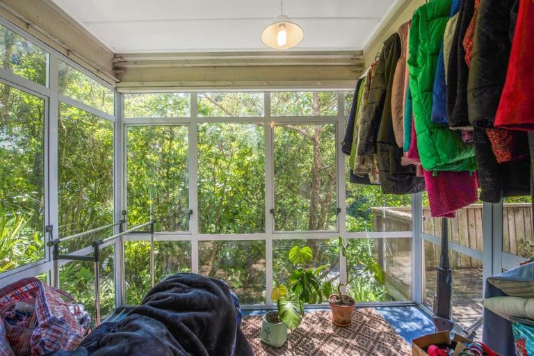 Photo of property in 10 The Rigi, Northland, Wellington, 6012