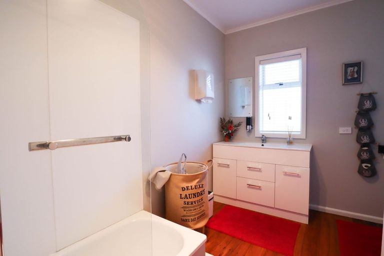 Photo of property in 34 Helvetia Road, Pukekohe, 2120