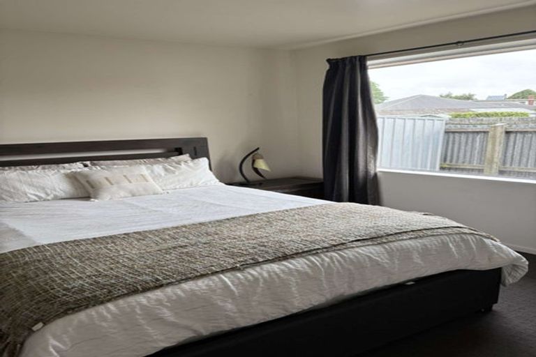 Photo of property in 20 Winters Road, Redwood, Christchurch, 8051