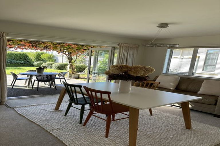 Photo of property in 3 Highgrove Place, Waipukurau, 4200