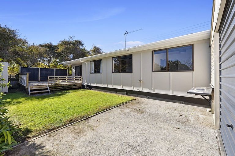 Photo of property in 194 Mangorei Road, Merrilands, New Plymouth, 4312