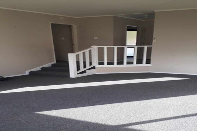 Photo of property in 1f2 Glenbrook Grove, Naenae, Lower Hutt, 5011