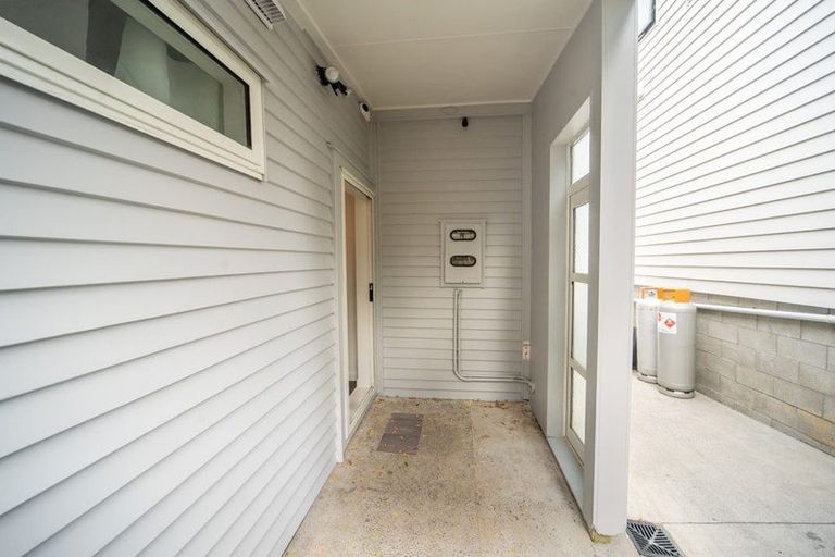 Photo of property in 3 Hogan Street, Pukekohe, 2120