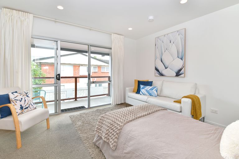 Photo of property in 4/416 Hibiscus Coast Highway, Orewa, 0931