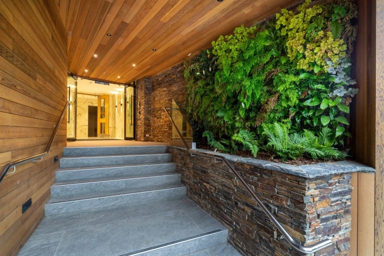 Photo of property in 3/258 Lake Road, Hauraki, Auckland, 0622