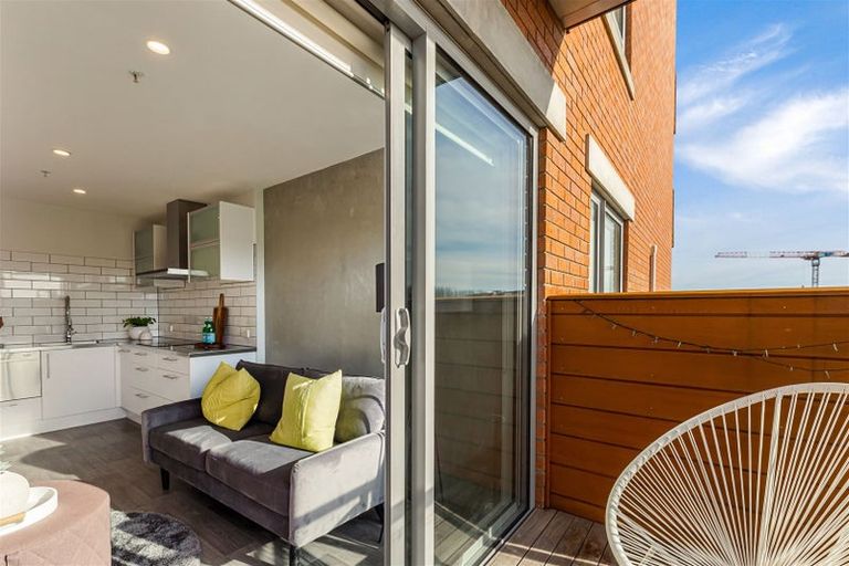 Photo of property in 103/160d Hobsonville Point Road, Hobsonville, Auckland, 0616